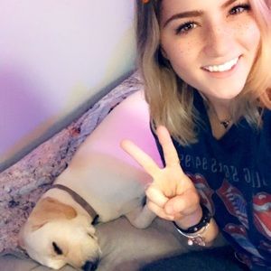 Meet your Posher, Hope